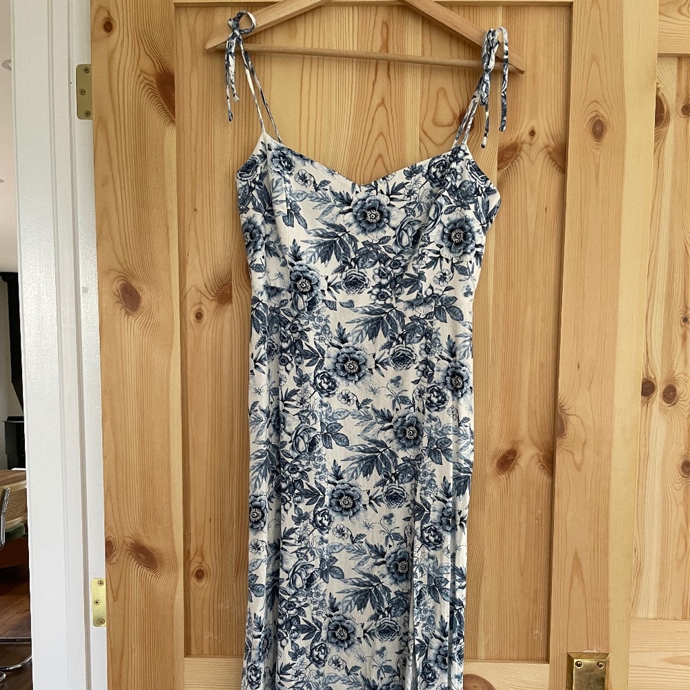 Park and Fifth Linen (Willow) Dress Size M